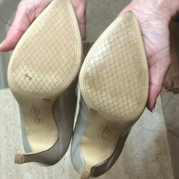 Grey/taupe 4” Jessica Simpson classic heels - Picture 5 of 5